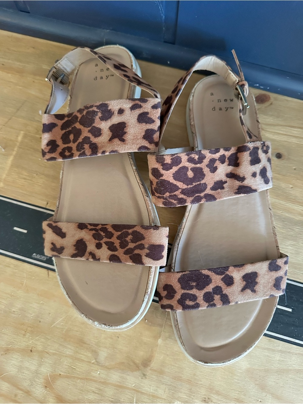a new day Leopard Print Flat Strap Women's Sandals - Brown